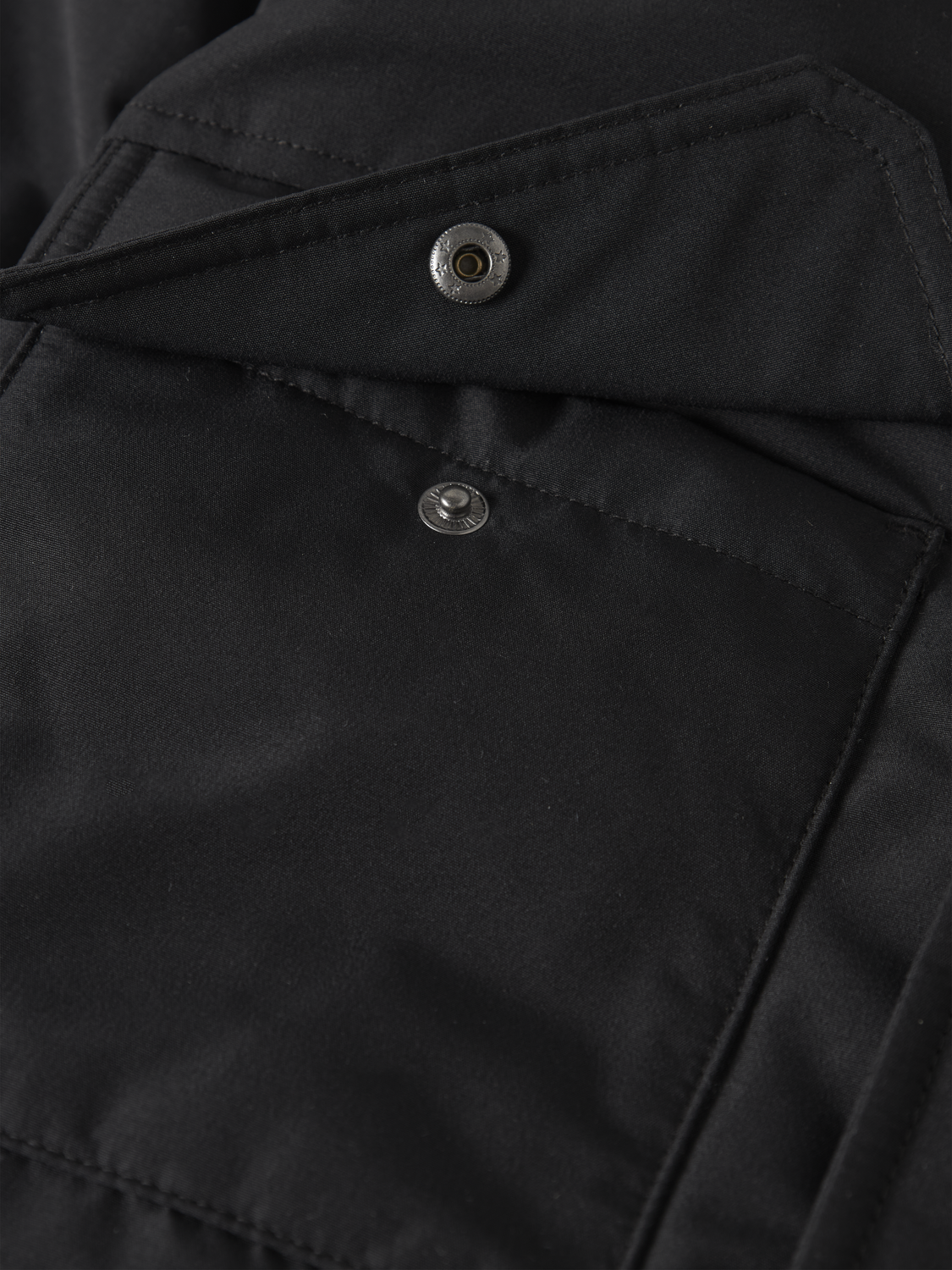 model_shot-front_full